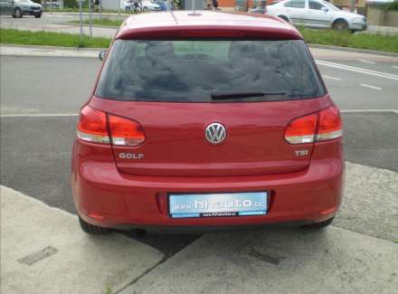 Volkswagen - Golf