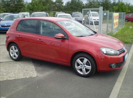 Volkswagen - Golf