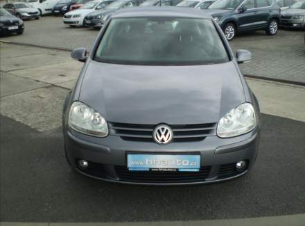 Volkswagen - Golf