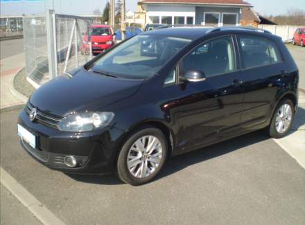 Volkswagen - Golf