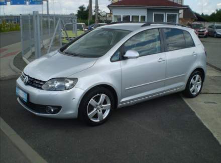 Volkswagen - Golf