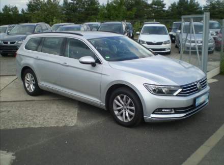 Volkswagen - Passat