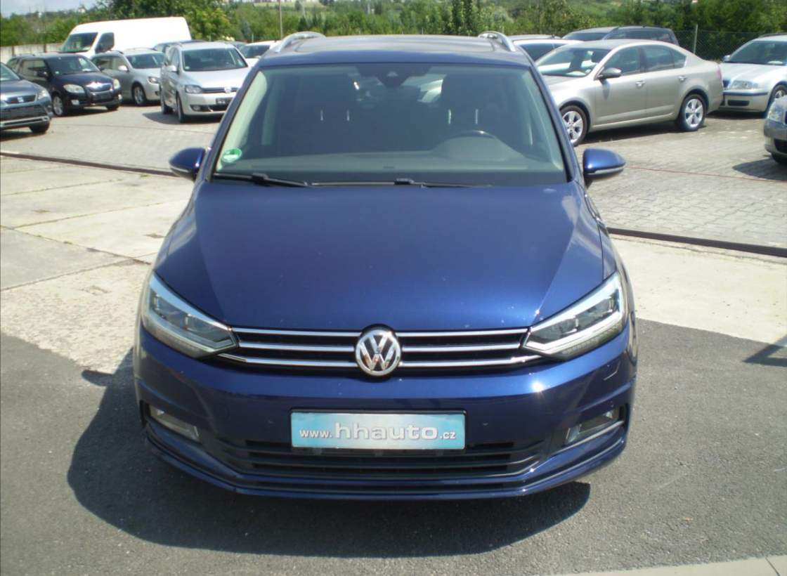 Volkswagen - Touran