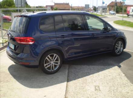 Volkswagen - Touran