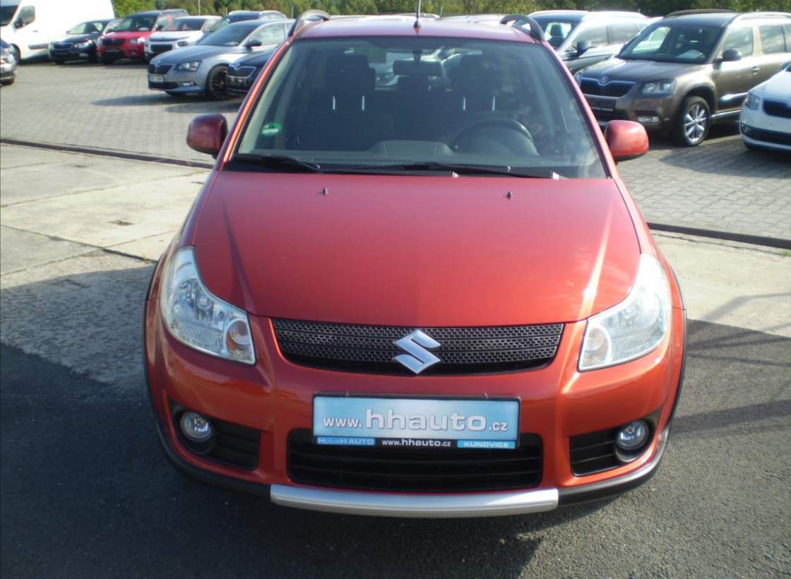 Suzuki - SX4