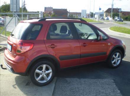 Suzuki - SX4