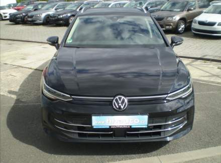 Volkswagen - Golf