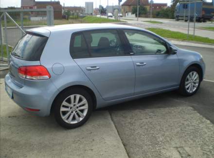 Volkswagen - Golf