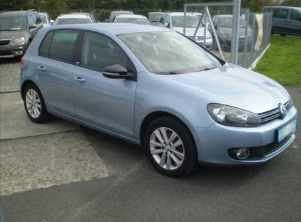 Volkswagen - Golf