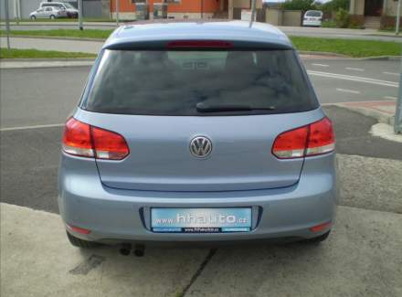 Volkswagen - Golf