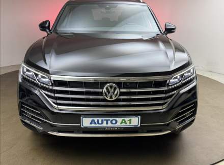 Volkswagen - Touareg