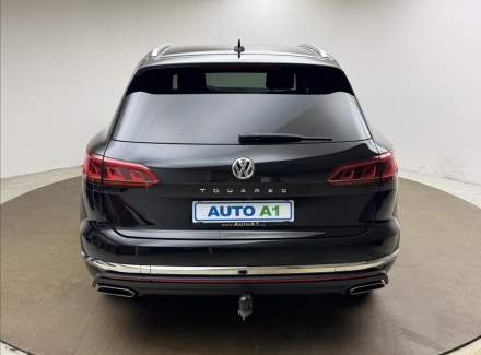 Volkswagen - Touareg
