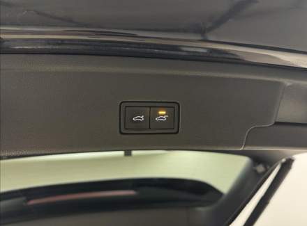 Volkswagen - Touareg