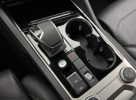 Volkswagen - Touareg