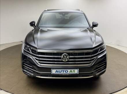 Volkswagen - Touareg