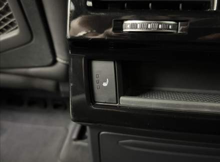 Volkswagen - Touareg