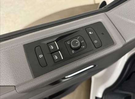 Volkswagen - Transporter