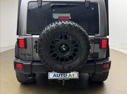 Jeep - Wrangler