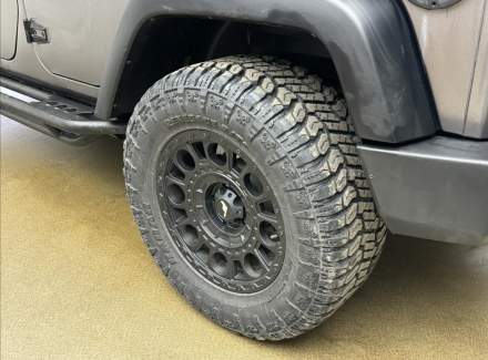 Jeep - Wrangler