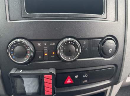 Mercedes-Benz - Sprinter