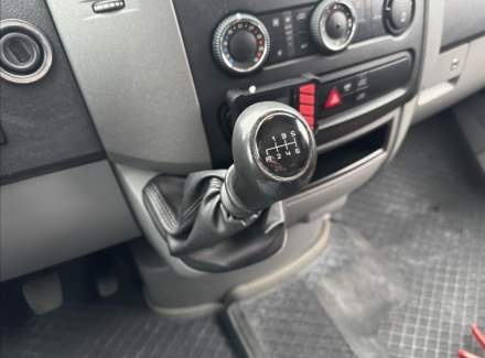 Mercedes-Benz - Sprinter