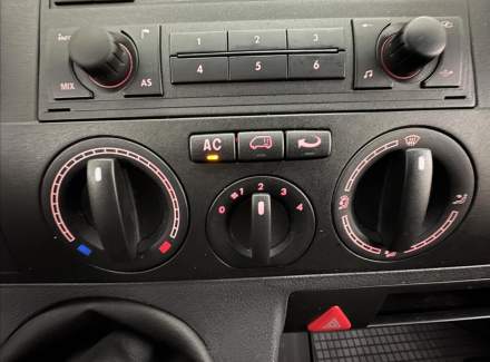 Volkswagen - Caravelle