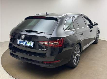 Škoda - Superb