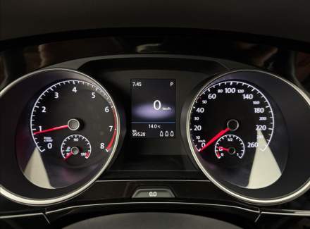 Volkswagen - Touran