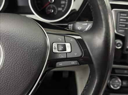Volkswagen - Touran