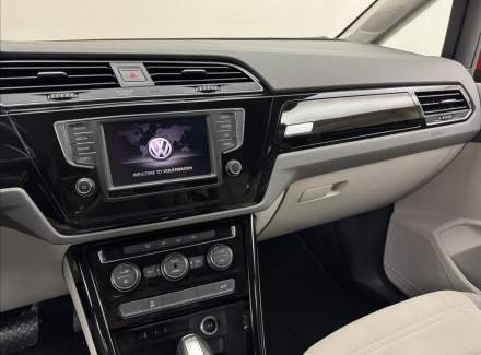 Volkswagen - Touran