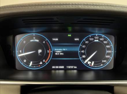 Land Rover - Range Rover