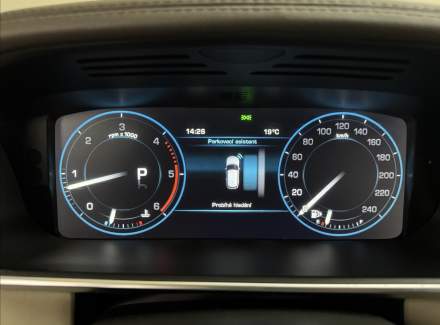 Land Rover - Range Rover