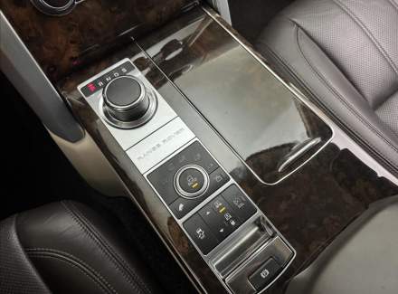 Land Rover - Range Rover