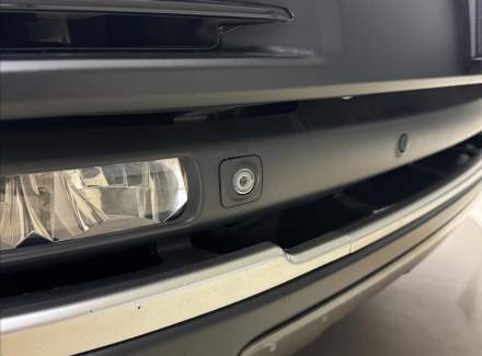 Land Rover - Range Rover