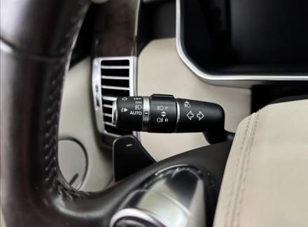 Land Rover - Range Rover