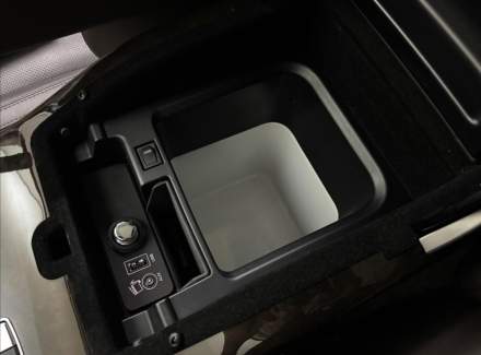 Land Rover - Range Rover