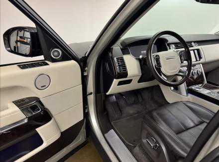 Land Rover - Range Rover