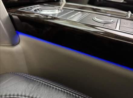 Land Rover - Range Rover