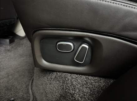 Land Rover - Range Rover