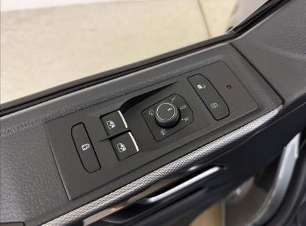 Volkswagen - Multivan