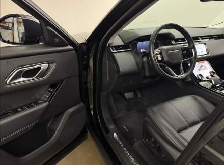 Land Rover - Range Rover Velar