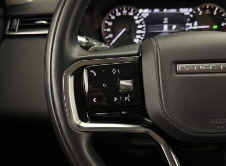 Land Rover - Range Rover Velar