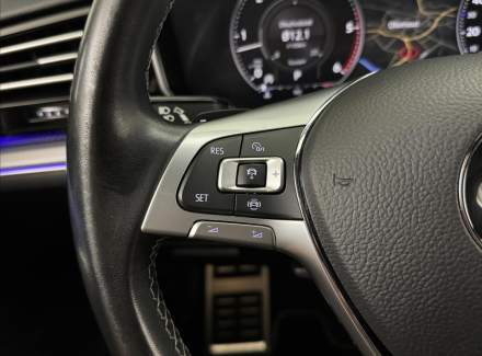 Volkswagen - Touareg