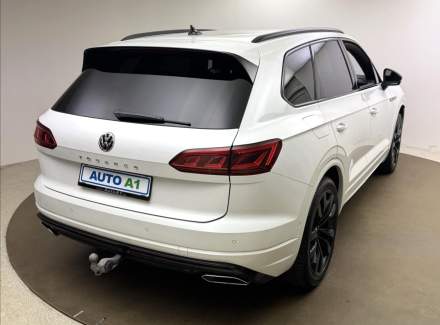 Volkswagen - Touareg