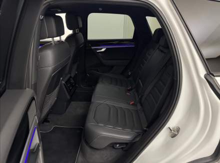 Volkswagen - Touareg