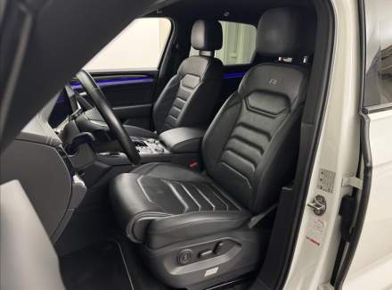 Volkswagen - Touareg