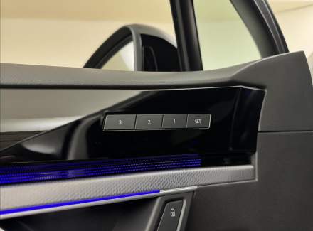 Volkswagen - Touareg