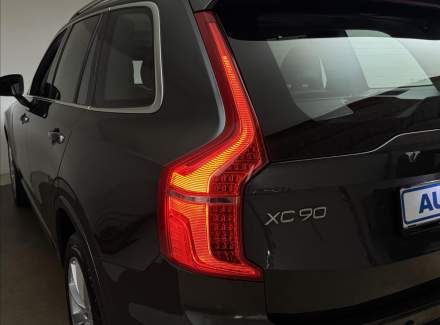 Volvo - XC90