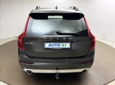 Volvo - XC90