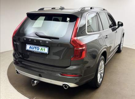 Volvo - XC90